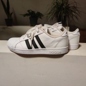 Adidas Grand Court white size 4/5